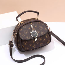 將圖片載入圖庫檢視器 JM-099 新款潮流行時尚女包小眾復古手提大容量單肩斜挎包 女包
