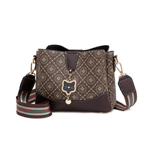 將圖片載入圖庫檢視器 JM-065 水桶包編織包印花斜挎包卡通獅子休閒單肩包 女包
