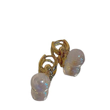 將圖片載入圖庫檢視器 6A701 炫彩色珍珠耳環女感人魚姬小眾輕奢耳釘耳飾品 925銀針
