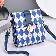 將圖片載入圖庫檢視器 JM-190 新款迷你鏈條斜挎包手機包小包 女包
